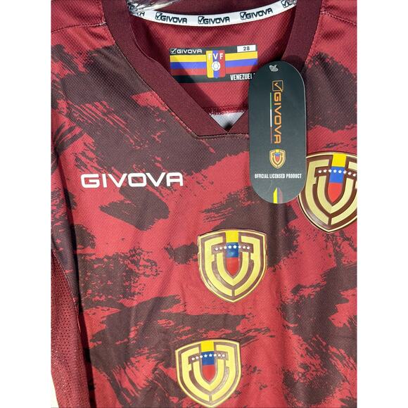 NWT Venezuela Soccer Jersey Slim Fit Size 28 Small Givova Red Burgundy Gold - Picture 2 of 7
